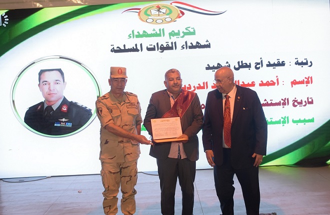 قوات الدفاع الشعبي والعسكري تنظم ندوتين تثقيفيتين بجامعتي الأقصر وأسوان