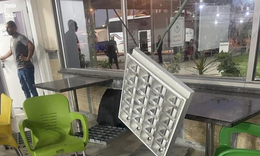 إسرائيل تقصف معبر رفح ومصر تحذر من مخطط دفع الفلسطينيين العزل تجاه حدودها