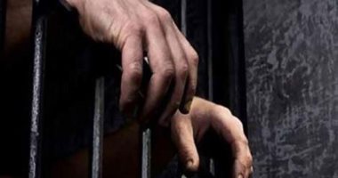السجن 7 سنوات لعامل وابنه بتهمة ضرب شخص حتى الموت في سوهاج