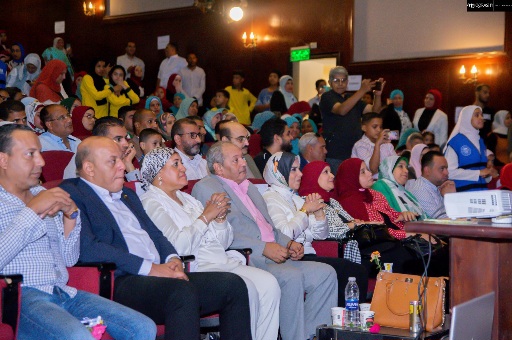 قنا تحتفل  باليوم العالمي للتمريض

