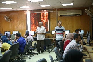 مركز التحول الرقمي بجامعة جنوب الوادي يجري اختبارات لـ 124 باحثاً

