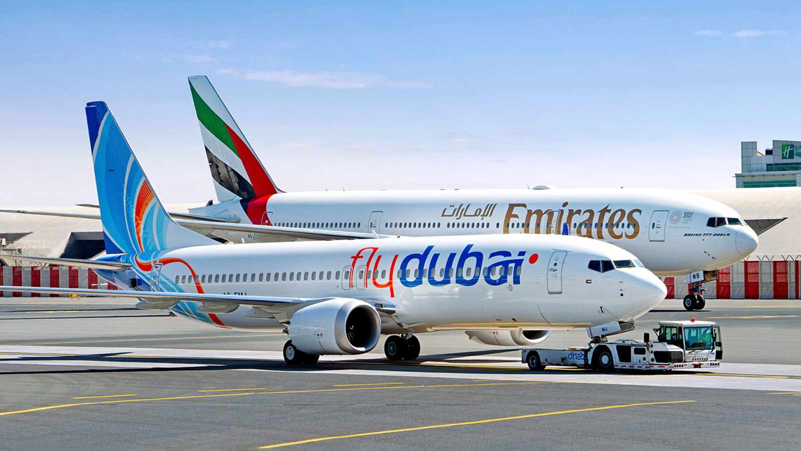 73 مليار دولار صفقات معرض دبي للطيران 2023 في أول أيامه

