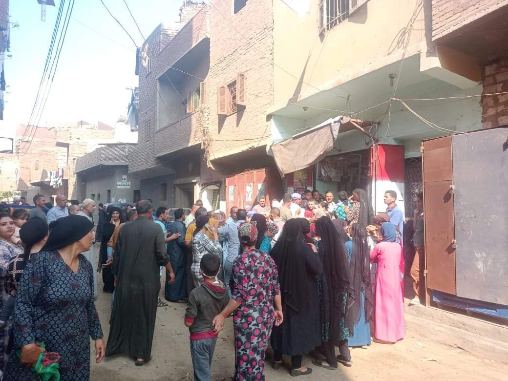 طرح ألف كرتونة غذائية مدعمة وتحرير 8 محاضر مخالفة بـ4 مراكز بالمنيا