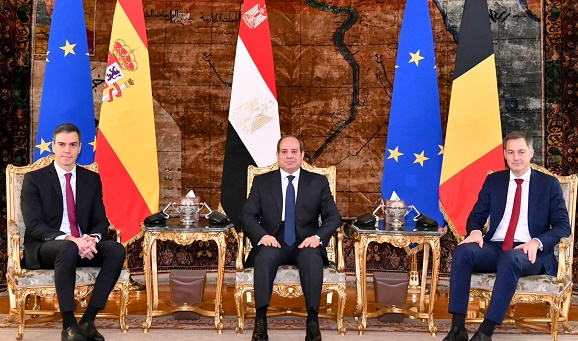 السيسي : مسار حل الدولتين فكرة استنفدت ويجب الاعتراف بالدولة الفلسطينية