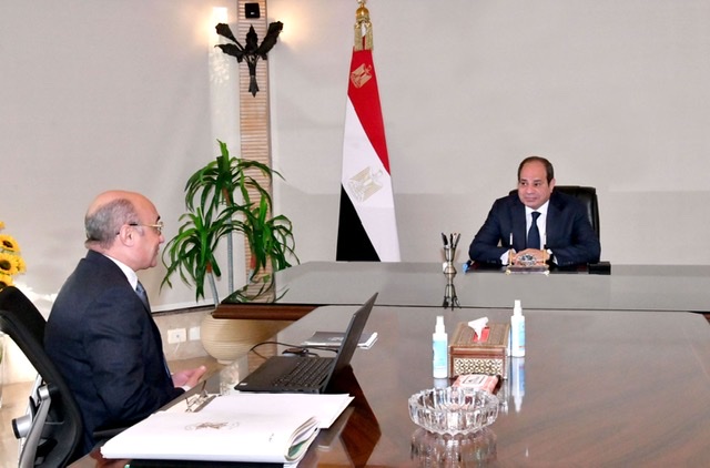 السيسي يوجه باستمرار جهود تطوير المنظومة القضائية والالتزام بمواعيد الانتهاء من مدينة العدالة