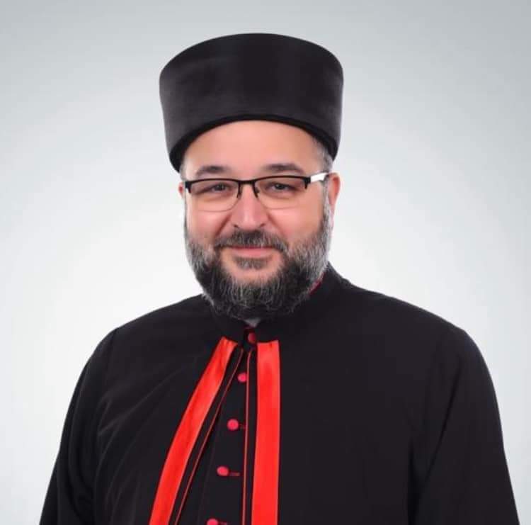 رئيس الطائفة الكلدانية في مصر يشدد على أهمية المشاركة في الانتخابات الرئاسية 
