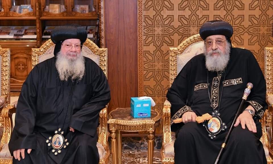  البابا تواضروس يستقبل أسقف إيبارشية طموه بالمقر البابوي