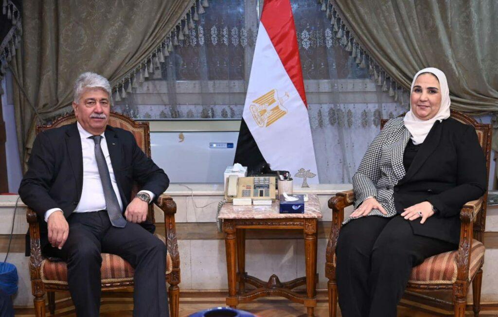 وزيرة التضامن تبحث احتياجات أهالي غزة الإنسانية مع نظيرها الفلسطيني

