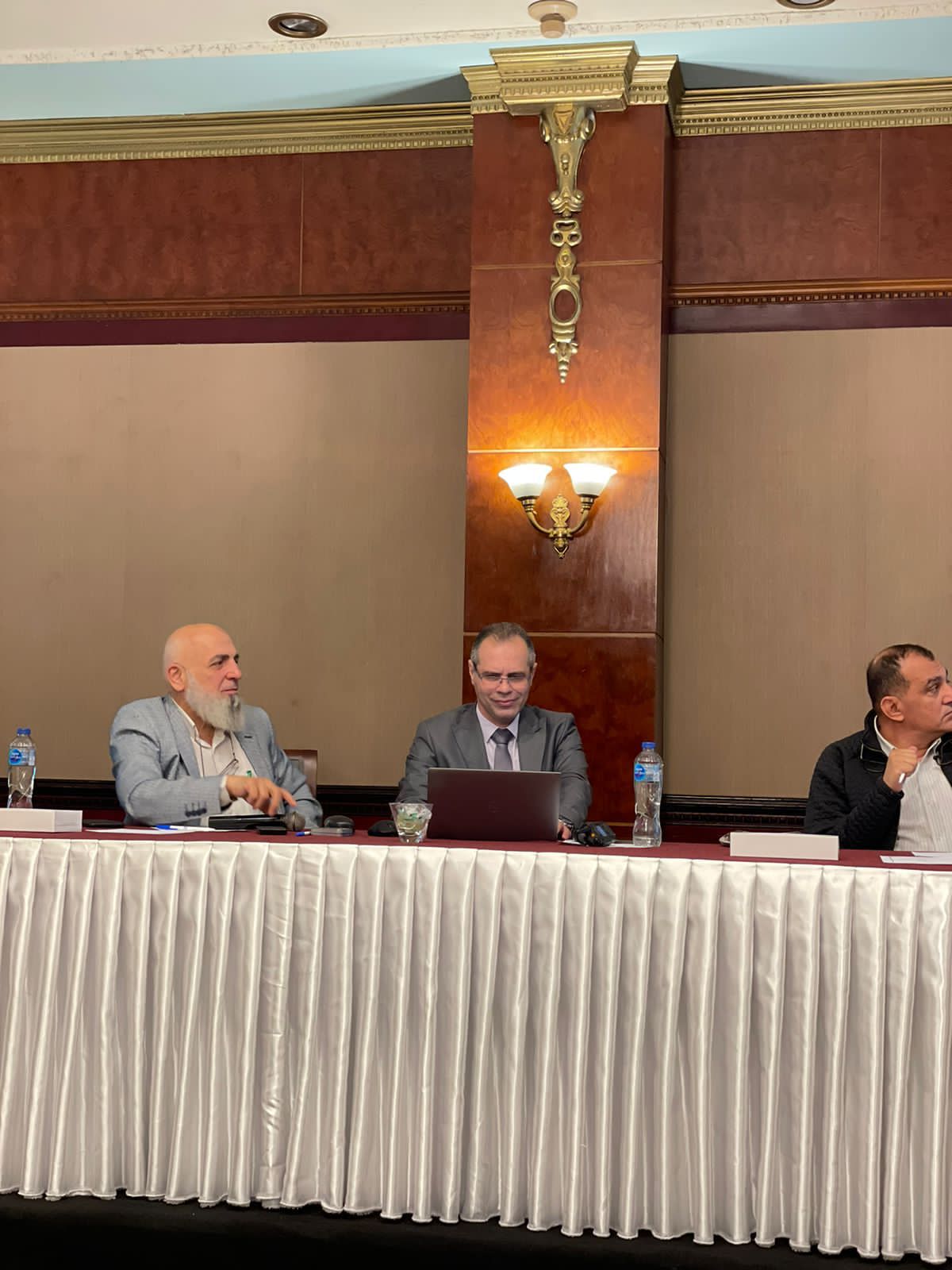 «الصحة» تنظم ورشة عمل لتحديث البروتوكولات العلاجية للأمراض المعدية والحميات

