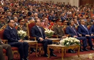 السيسي يفتتح معرض مصر الدولي للصناعات الدفاعية والعسكرية إيديكس 2023