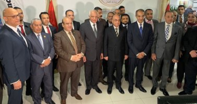 وزيرا العدل والاتصالات وتكنولوجيا المعلومات يفتتحان ثلاثة فروع توثيق مميزة تعمل فترة مسائية


