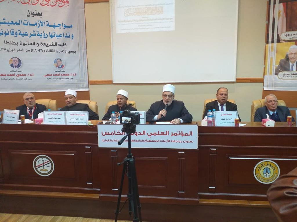 د. محمد الضويني: نفخر بدور الأزهر في وضع رؤية شرعية قانونية تواجه الاستغلال والطمع والاحتكار

