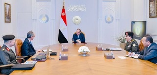السيسي يوجه بمواصلة العمل المكثف لتعزيز قدرات الدولة في مجال الاتصالات وتكنولوجيا المعلومات