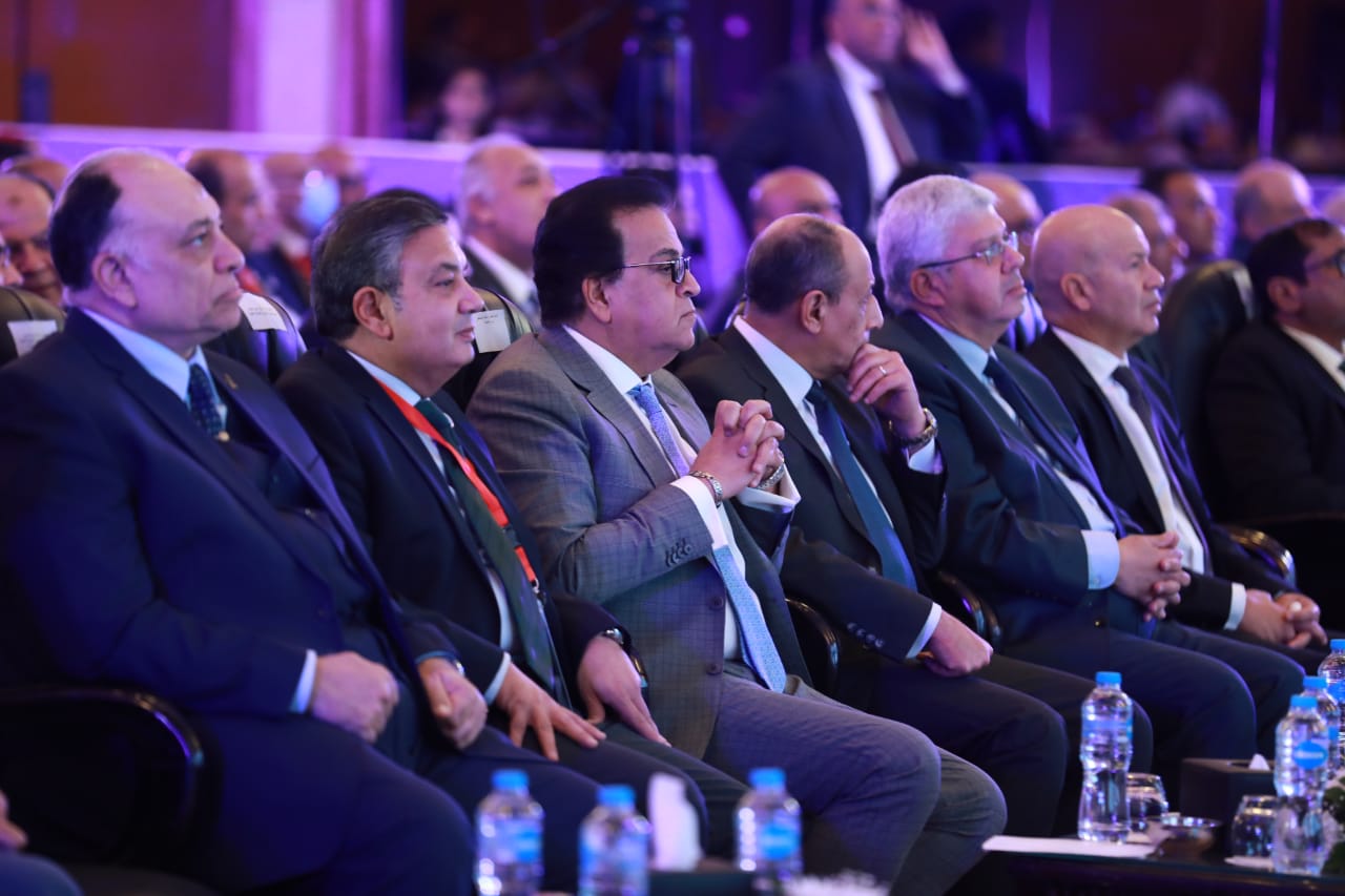 الصحة: فحص 13 ألفًا و 143 سيدة بالوحدات المتنقلة خلال عام