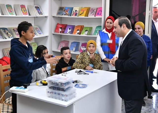 بالصور.. أبرز لقطات للرئيس السيسي خلال زيارته لمحافظة المنيا