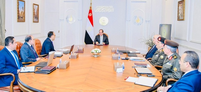 السيسي يوجه بإطلاق مبادرة لدراسة أبناء الصعيد المتفوقين في الجامعات العالمية بالعاصمة الإدارية