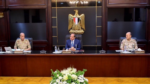 بالصور..السيسي: ما يحدث في السودان شأن داخلي ومهم الجلوس إلى طاولة المفاوضات