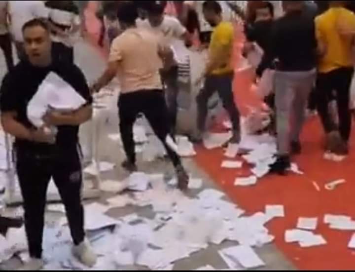 حزب الدستور يدين الأحداث التي شهدتها نقابة المهندسين خلال العملية الإنتخابية 

