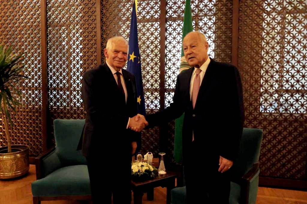 أبو الغيط وبوريل يبحثان قضايا المنطقة والعالم في مشاورات سياسية بمقر الجامعة العربية