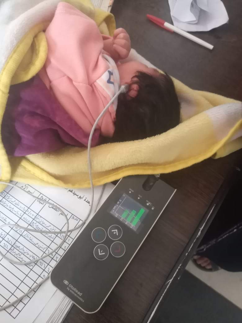 ضمن مبادرة السمعيات فحص 11 ألف طفلا حديث الولادة بالمنيا خلال مايو الماضى