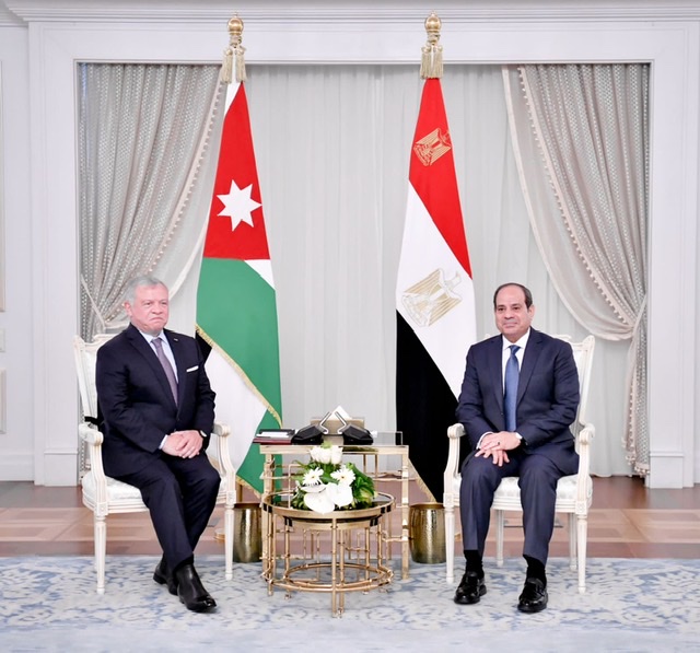الرئيس السيسي والملك عبدالله يتفقان على تعزيز جهود مصر والأردن نحو تقديم الدعم الكامل للفلسطينيين