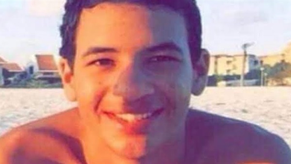 حُكم نهائي بإدانة أحمد بسام زكي بالحبس 8 سنوات بتهمة هتك عرض 3 فتيات

