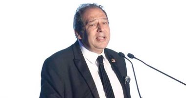 حسام الخولى: استجابة الرئيس لمخرجات الحوار الوطنى تعكس الأهمية القصوى 
