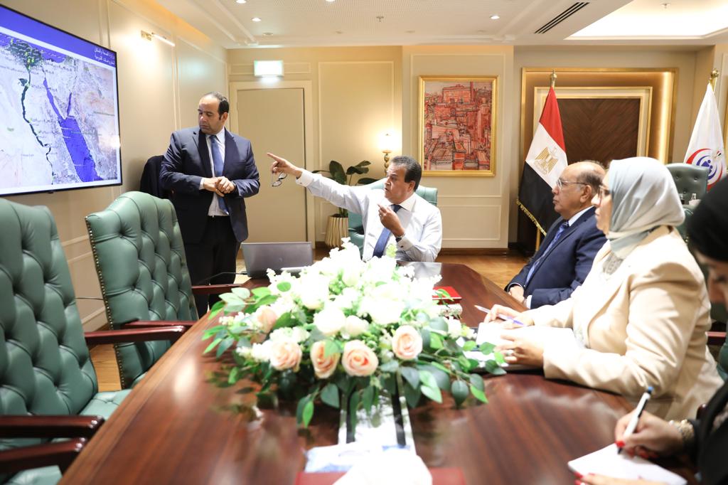 وزير الصحة يوجه بإعداد خطة متكاملة لزيادة أعداد المعاهد الفنية الصحية لتغطية كافة محافظات الجمهورية
