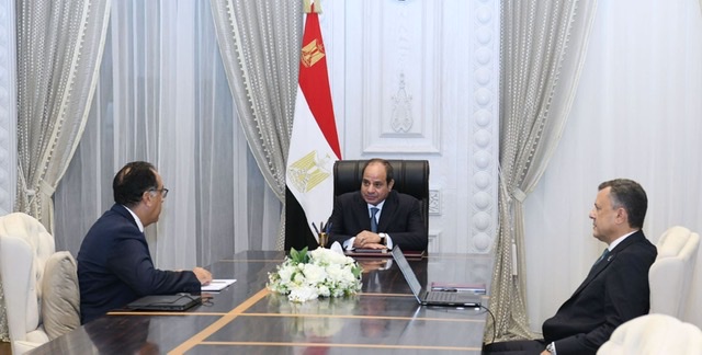 الرئيس السيسي يوجه بمواصلة العمل المكثف لتنشيط قطاع السياحة