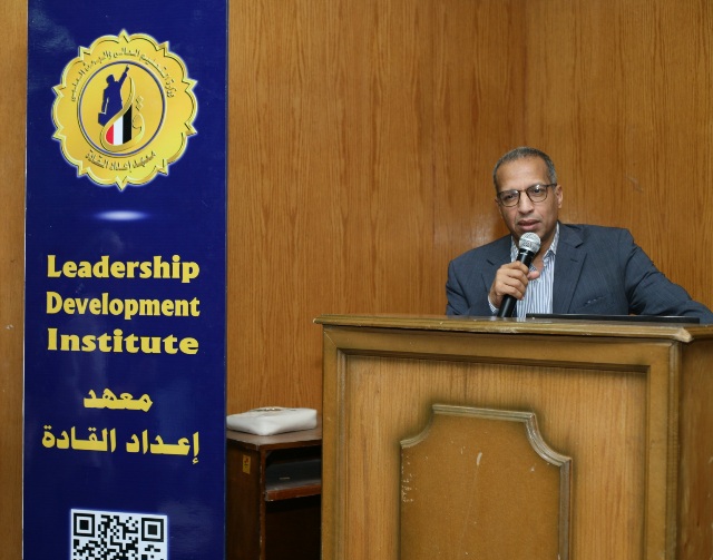 افتتاح فعاليات ملتقى اعداد قادة الجمهورية الجديدة بجامعة جنوب الوادي

