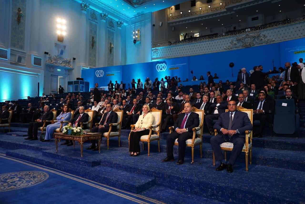 فى المنتدى  الأول للاستثمار البيئى: رئيس الوزراء يطلق منصة الاستثمار الأخضر 

