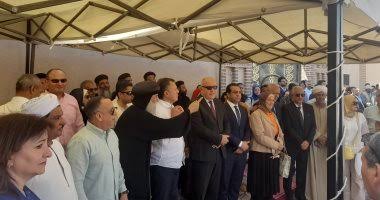 وزير السياحة يفتتح مجمع 