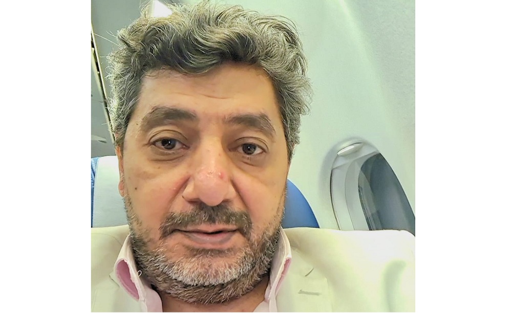 عودة الإعلامي حسام الغمري إلى مصر بعد سنوات من المعارضة في الخارج