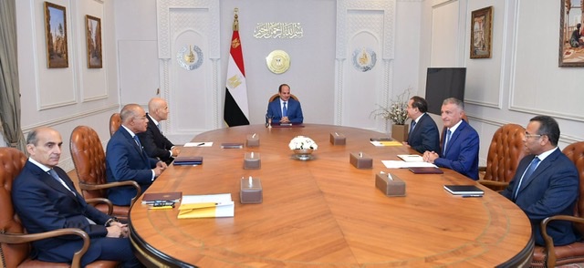 الرئيس السيسي يستقبل الرئيس التنفيذي لشركة إيني الإيطالية