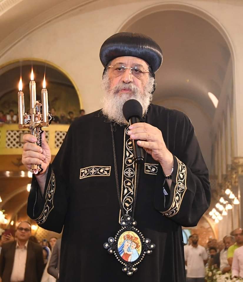 البابا تواضروس: ودعنا اثنين من أفضل الأساتذة في الدراسات الكنسية 
