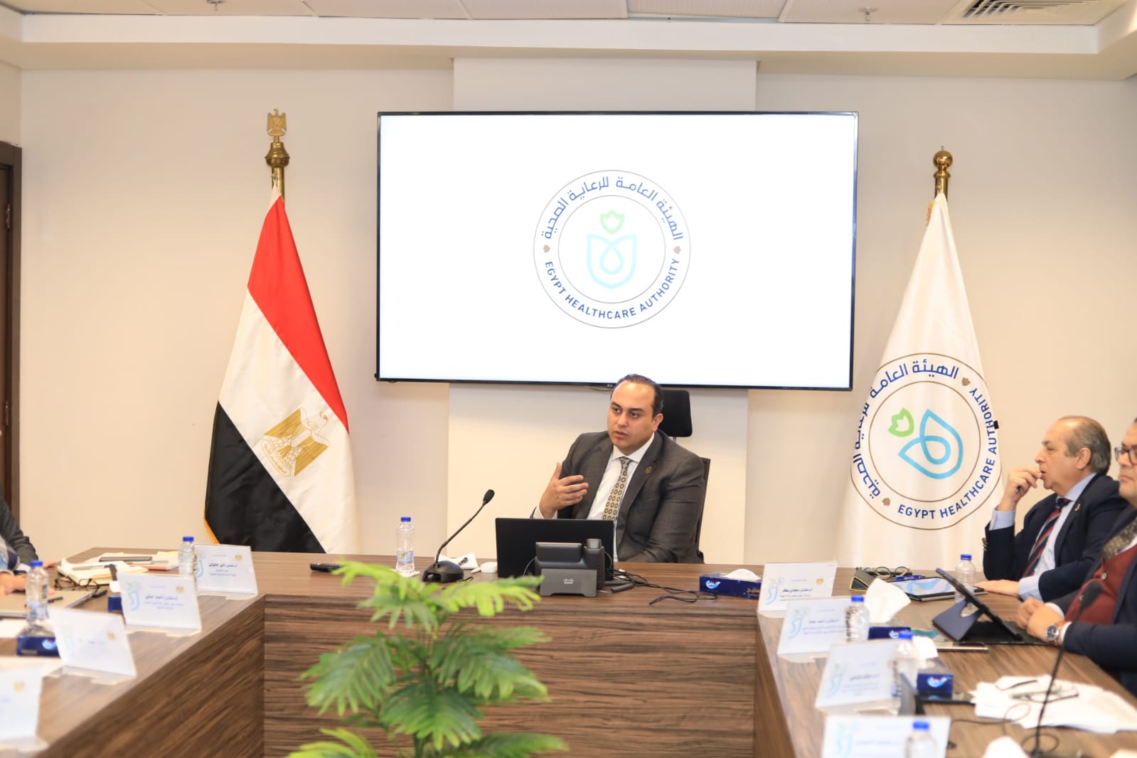 رئيس هيئة الرعاية الصحية: 123 منشآة صحية لتوفير خدمات الرعاية الصحية لمنتفعي التأمين الصحي الشامل في أسوان