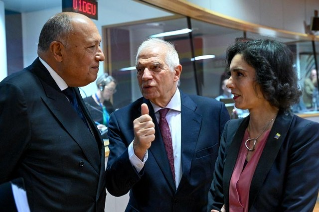 خلال ‏‎إفطار عمل..  شكري يدعو الجانب الأوروبي إلى ضخ المزيد من الاستثمارات الأوروبية إلى مصر
