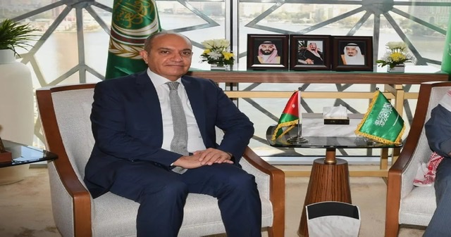 مندوب السعودية لدى الجامعة العربية يستقبل نظيره الأردني
