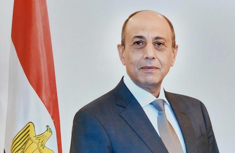 الفريق محمد عباس حلمي يهنئ جميع العاملين بعيد الطيران المدني المصري الـ ٩٤