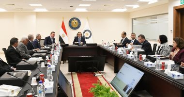 طارق الملا: نعمل بالتوازى فى عدة مسارات لخفض الانبعاثات من إنتاج البترول والغاز 
