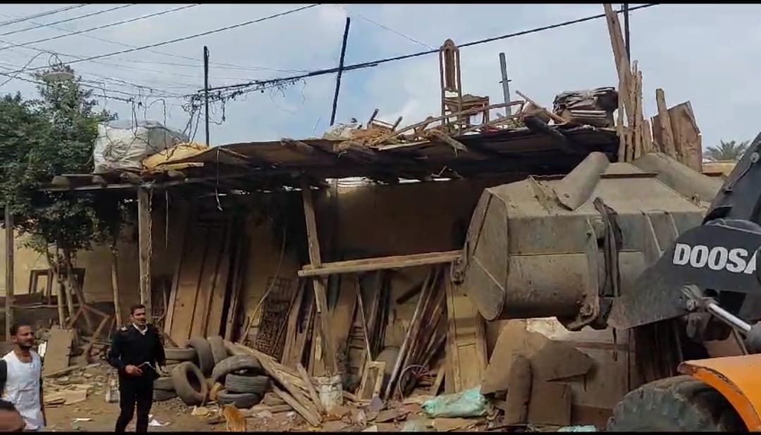 محافظ الجيزة: إزالة تعديات علي أملاك الدولة والأراضي الزراعية بمساحه ٨٦٥٠م بمراكز البدرشين ومنشاة القناطر