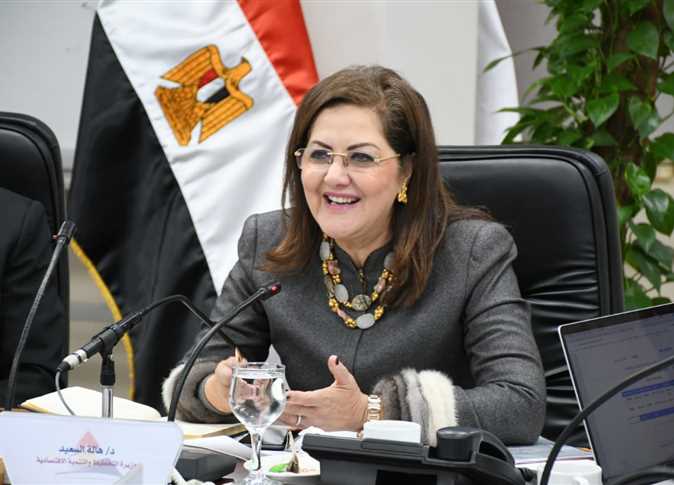 وزيرة التخطيط تهنئ الأقباط بعيد الميلاد

