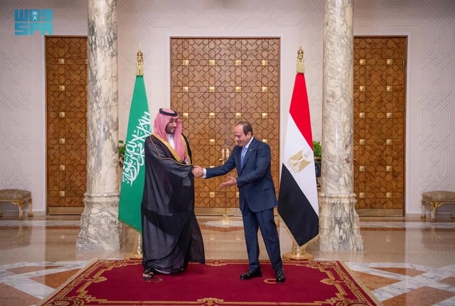 بيان مشترك يشيد بنتائج زيارة ولي العهد السعودي إلى مصر