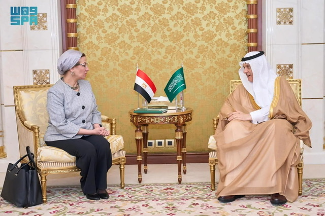وزير البيئة السعودي يلتقي نظيرته المصرية في أعمال مجلس وزراء البيئة العرب بجدة