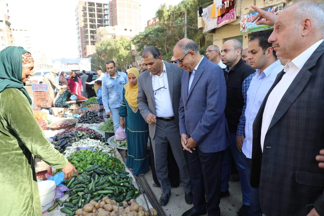 بقيادة محافظ المنيا حملة تفتيشية مكبرة على المخابز والأسواق ببني مزار