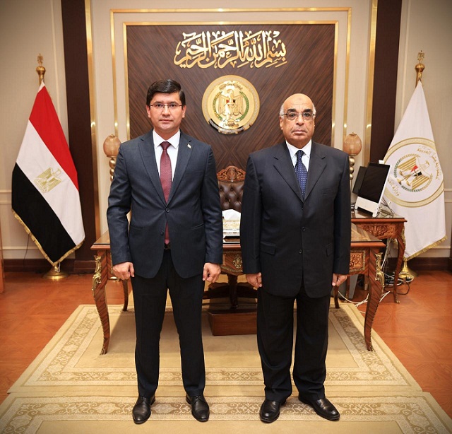 وزير العدل يستقبل سفير طاجيكستان بالقاهرة

