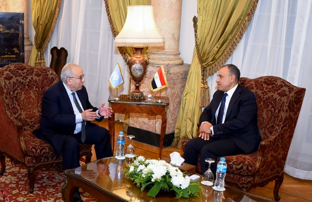 وزير الخارجية لـ 