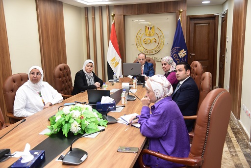 رئيس هيئة الدواء المصرية يبحث سبل التعاون مع مجموعة بوسطن الاستشارية 
