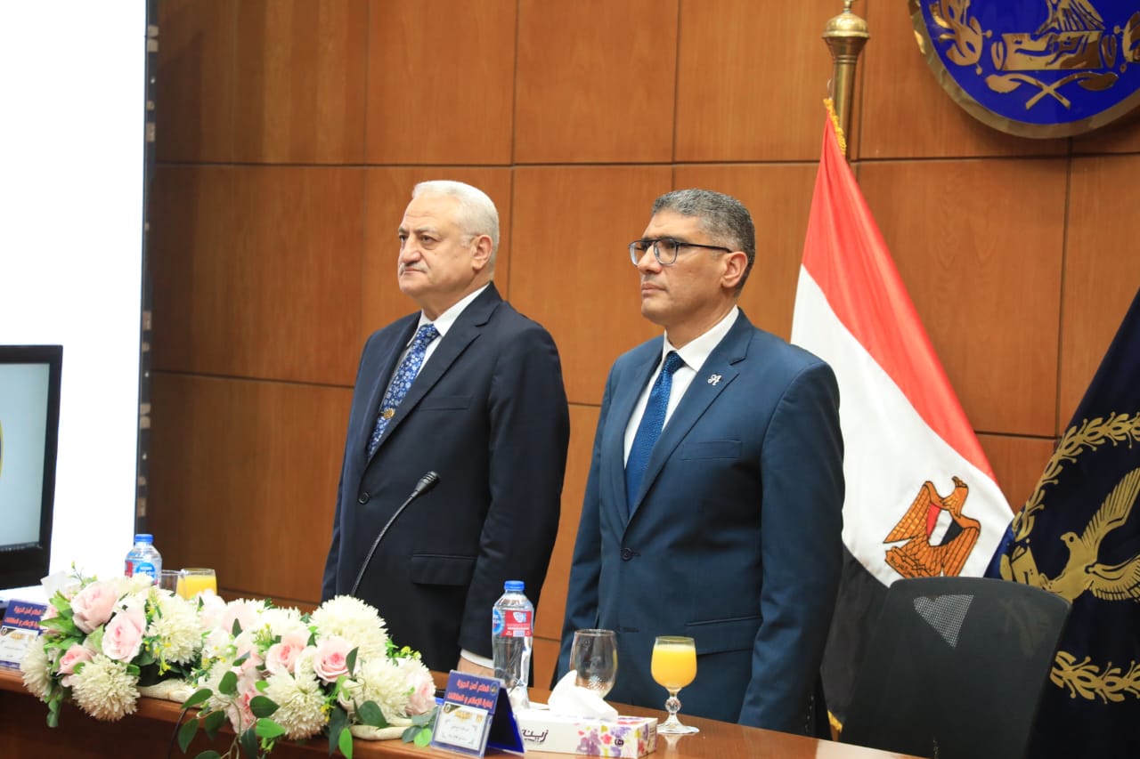 محافظ الجيزة ومدير الأمن يعلنان 2389 فائز لأداء فريضة الحج 2025-1446