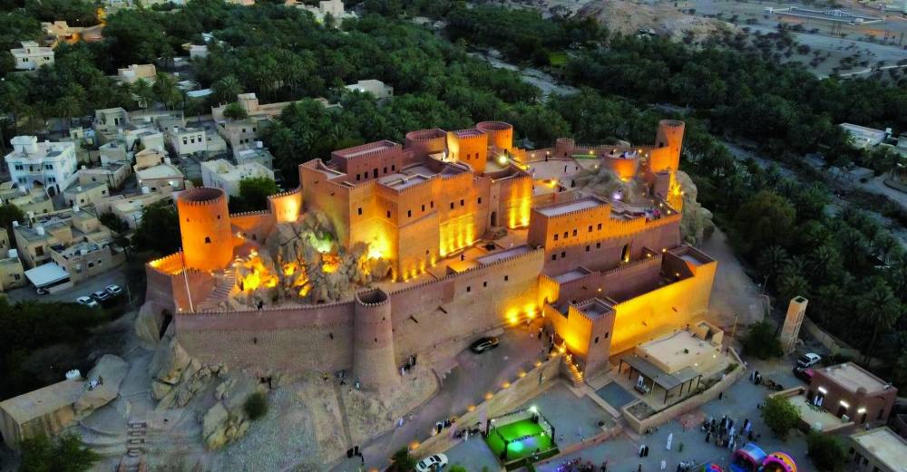 سلطنة عُمان تدشن مشروع ربط قلعة وسوق نخل لتعزيز الحركة السياحية

